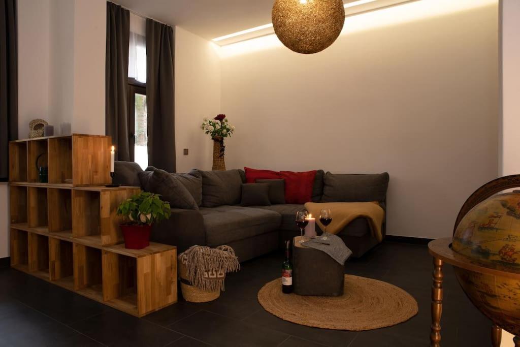 Md-7 Lutherstrasse 15 - Luxus-wasserbett-smarttv-terrasse-2schlafzimmer Apartment