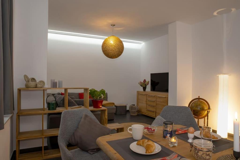 Md-7 Lutherstrasse 15 - Luxus-wasserbett-smarttv-terrasse-2schlafzimmer Magdeburg