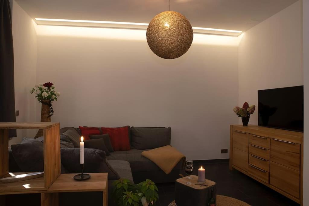 Md-7 Lutherstrasse 15 - Luxus-wasserbett-smarttv-terrasse-2schlafzimmer Apartment